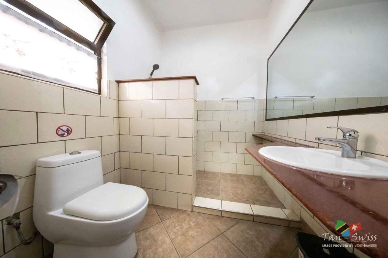 Tan-Swiss Lodge Mikumi Экстерьер фото