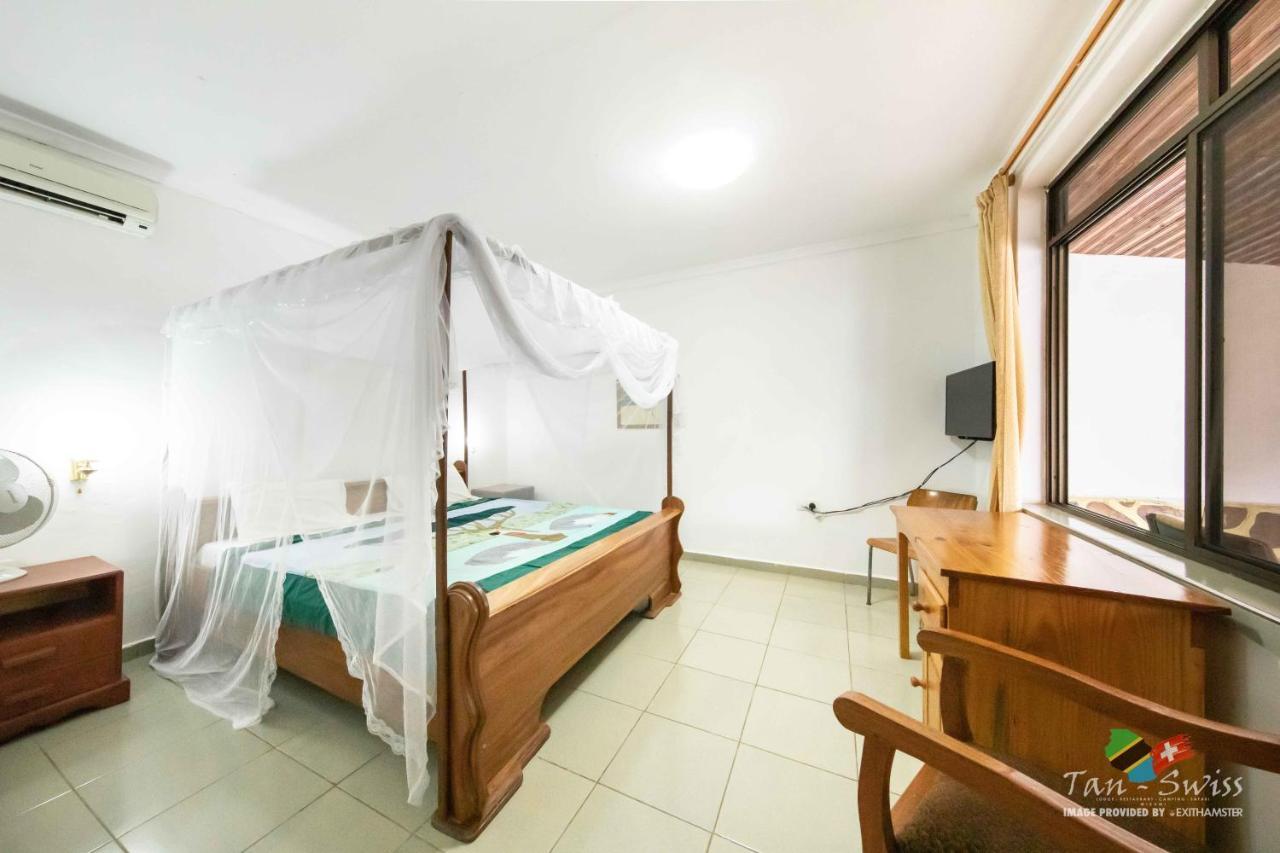 Tan-Swiss Lodge Mikumi Экстерьер фото
