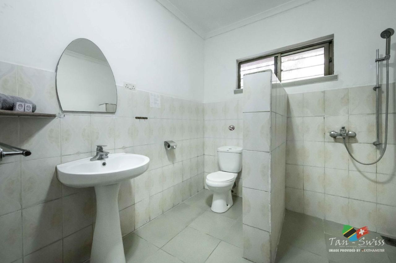 Tan-Swiss Lodge Mikumi Экстерьер фото